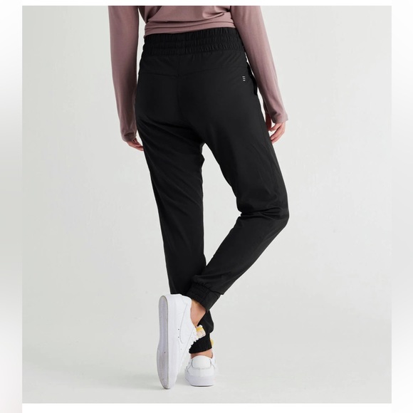 *SOLD E**Free Fly breeze pull on jogger black size - Picture 2 of 14